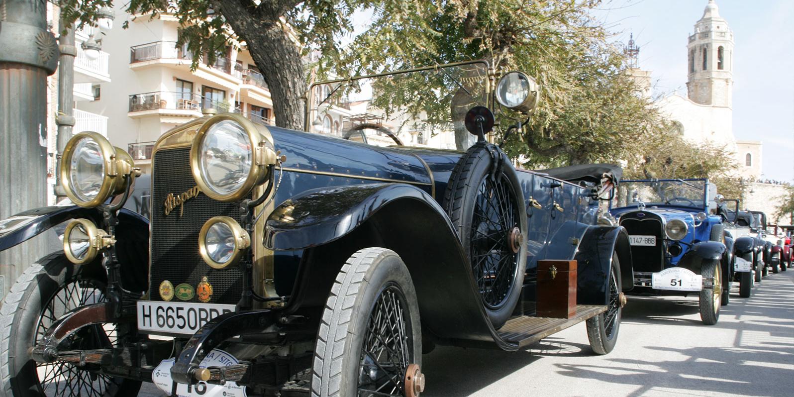 Ral·li de Cotxes d’Època Barcelona – Sitges, més de 40 quilòmetres de glamour Ral·li de Cotxes d’Època Barcelona – Sitges, més de 40 quilòmetres de glamour