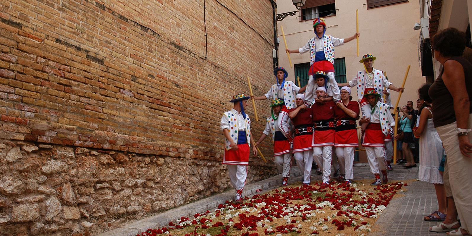 Corpus de Sitges, les flors omplen la vila Corpus de Sitges, les flors omplen la vila