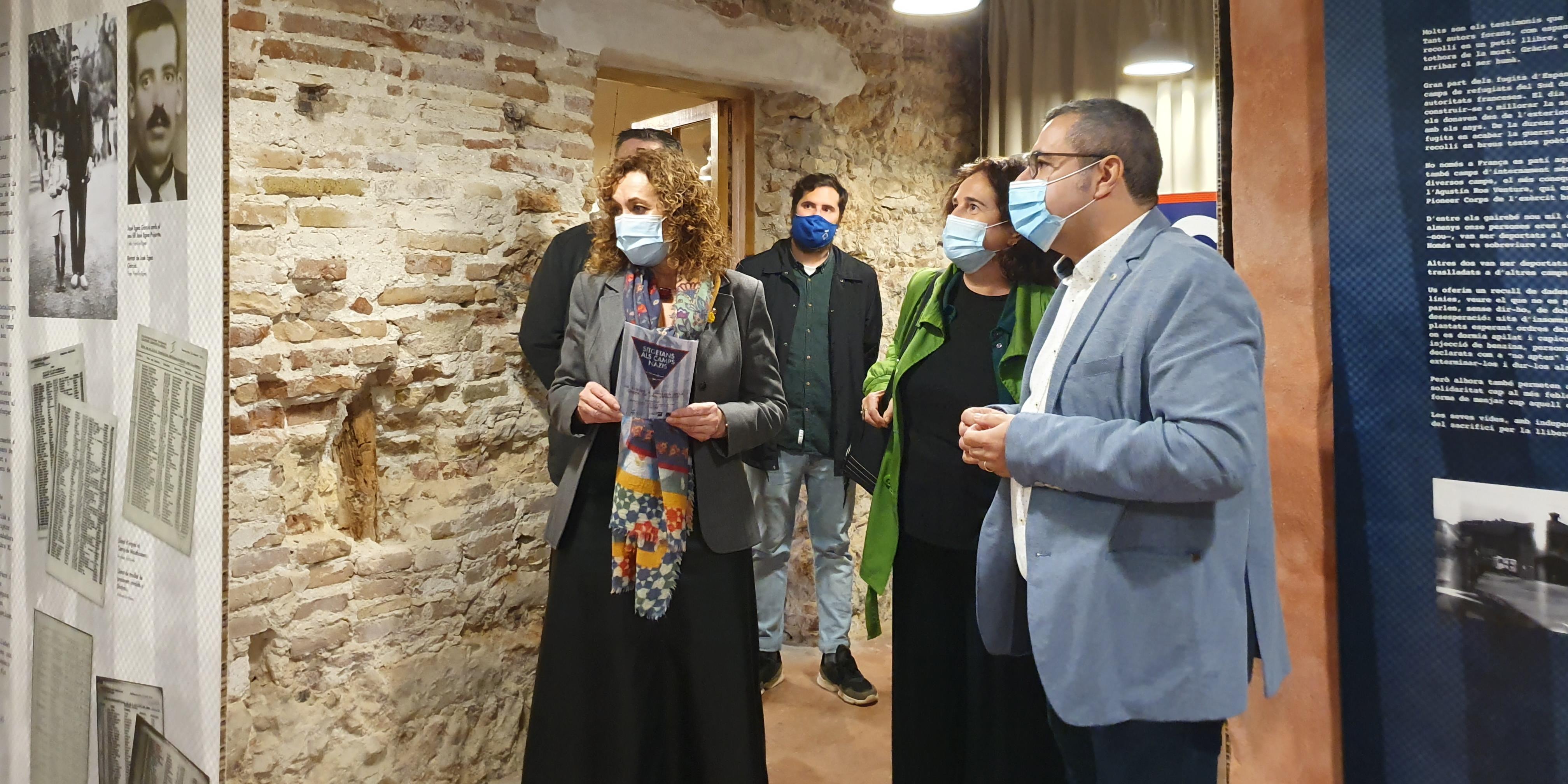 Més de 2.200 persones visiten l’exposició ‘Sitgetans als camps nazis’ a Can Falç Més de 2.200 persones visiten l’exposició ‘Sitgetans als camps nazis’ a Can Falç