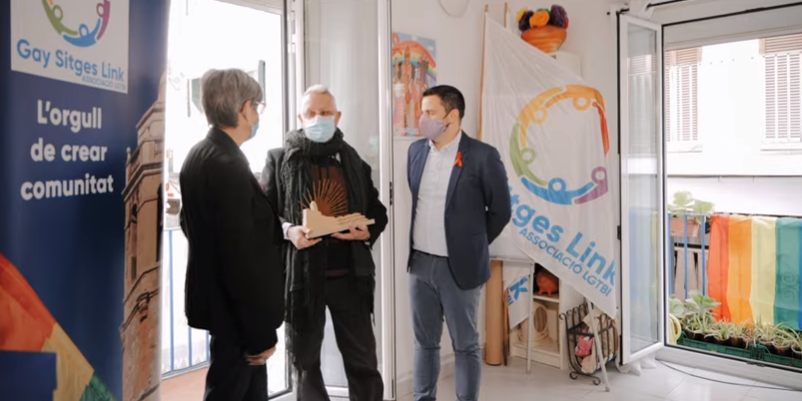 La primera edició d’aquest guardó ha estat lliurat a Nazario, dibuixant de còmics i artista transgressor, per la seva labor artística i per la tasca de recuperació de la memòria del col·lectiu LGTBI a Catalunya