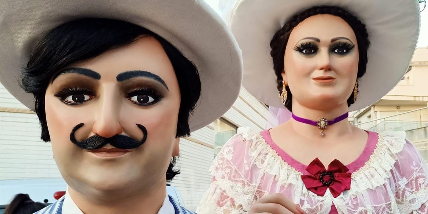 "Gegants americanos de Sitges" - Peça del mes Museus de Sitges "Gegants americanos de Sitges" - Peça del mes Museus de Sitges