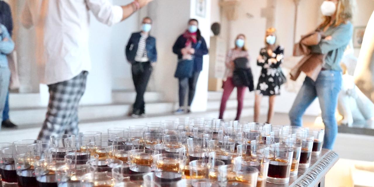 Malvasia, l’art entre el mar i el cel. Un maridatge itinerant d’art i vins - Sitgestiu 2021 Malvasia, l’art entre el mar i el cel. Un maridatge itinerant d’art i vins - Sitgestiu 2021