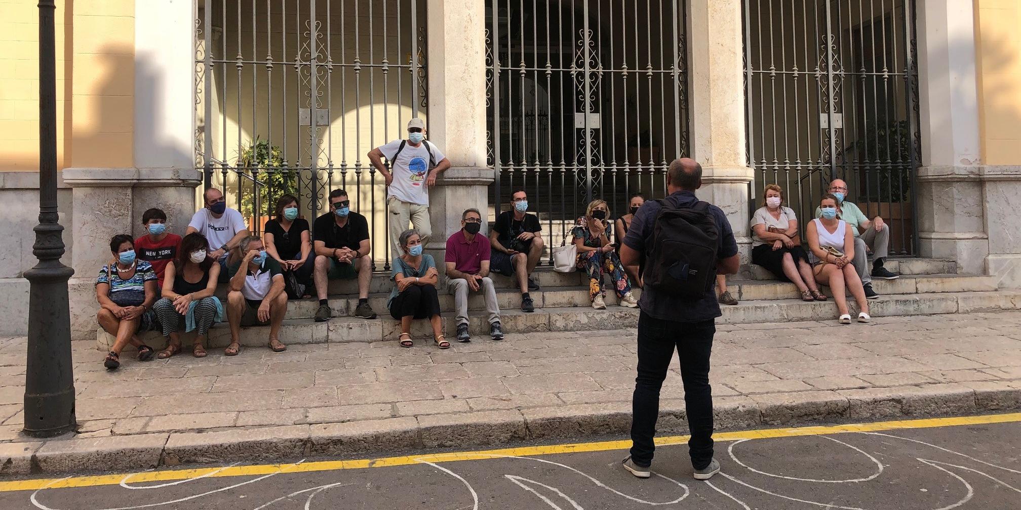 Visites arqueològiques al Puig de Sitges Visites arqueològiques al Puig de Sitges