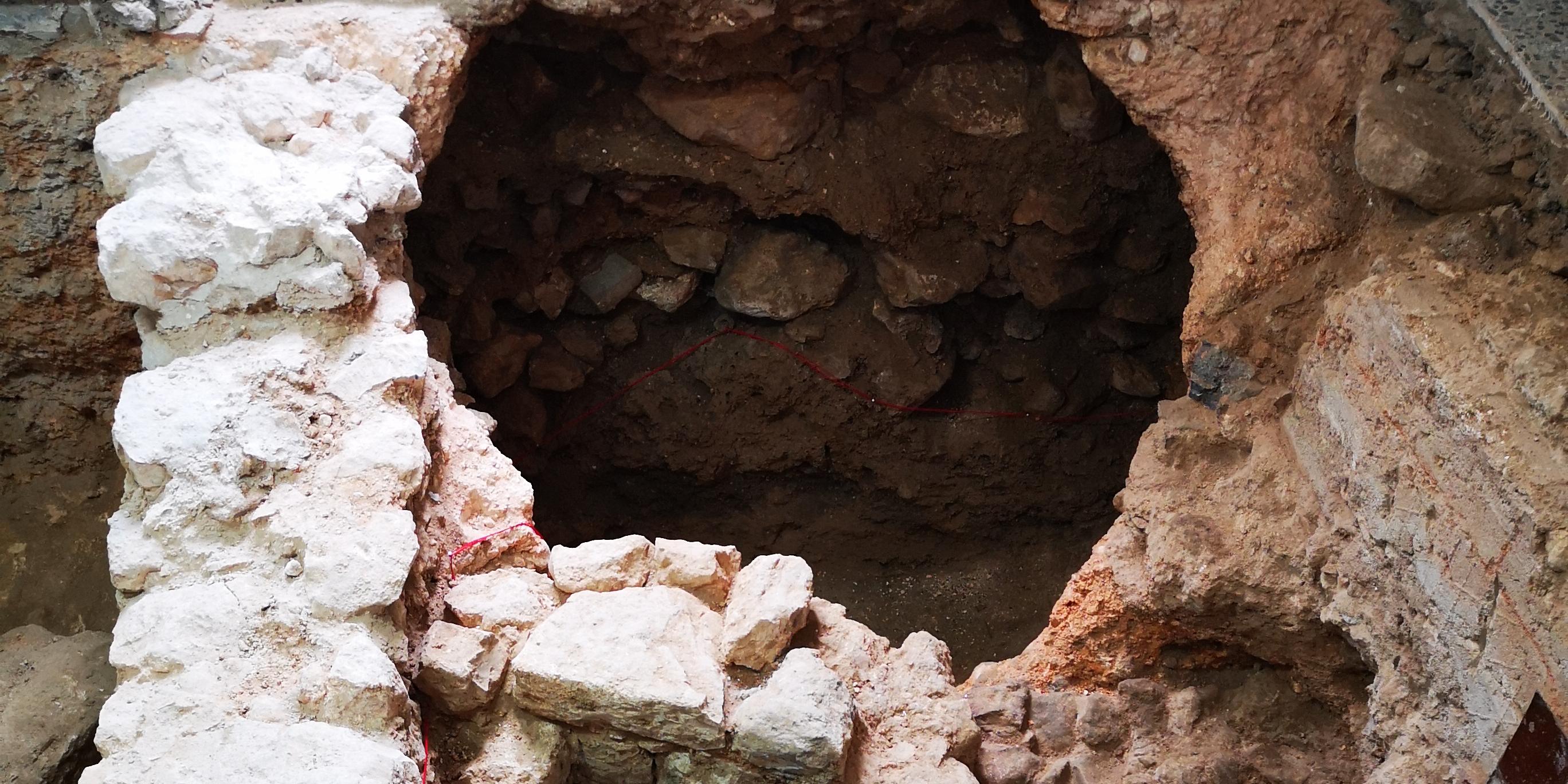 Visites arqueològiques al Puig de Sitges Visites arqueològiques al Puig de Sitges