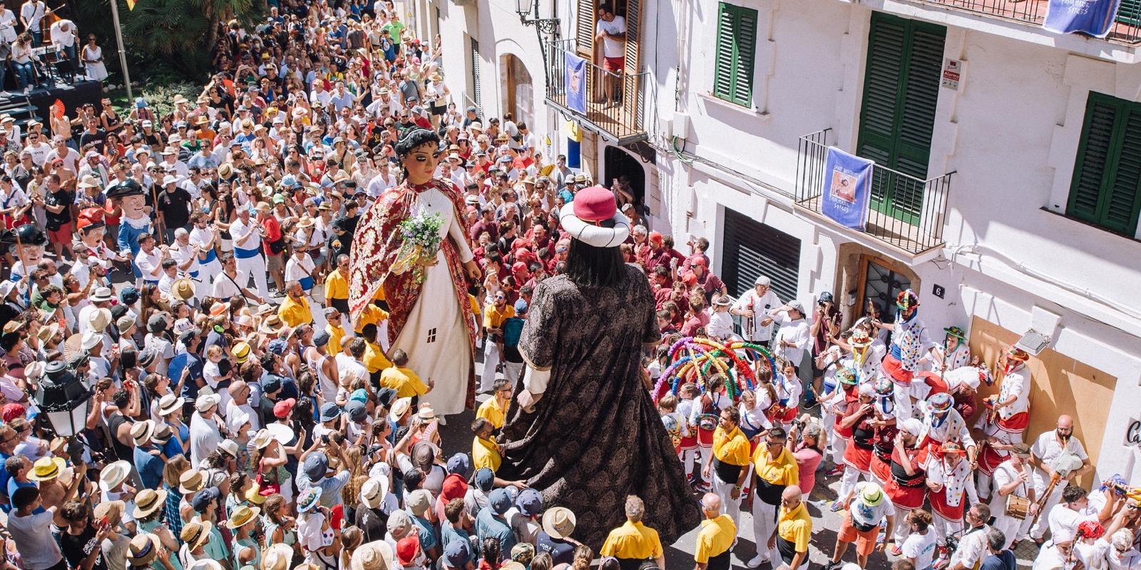 Festa Major de Sitges: Sant Bartomeu i Santa Tecla Festa Major de Sitges: Sant Bartomeu i Santa Tecla