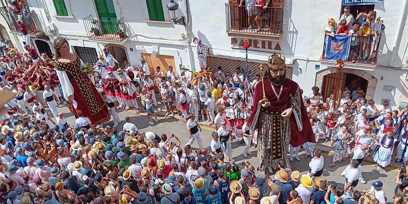 La Comissió de Festa Major fa una crida al voluntariat i al mecenatge La Comissió de Festa Major fa una crida al voluntariat i al mecenatge