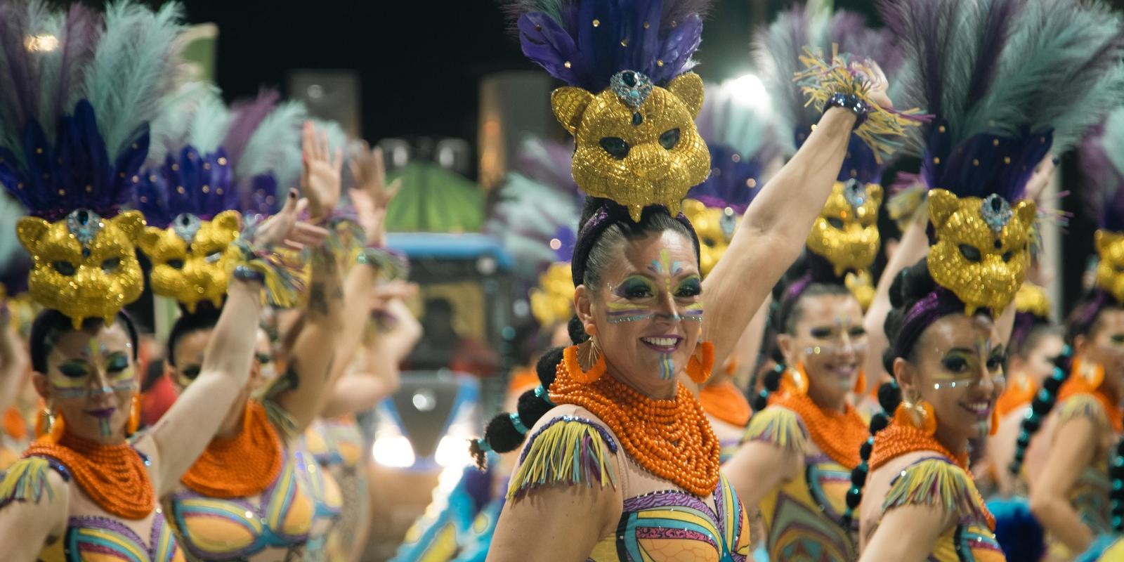La colla Érem pocs farà el Carnestoltes i la colla La Salsa del Xató s'encarregarà de la Reina del Carnaval de Sitges 2026 La colla Érem pocs farà el Carnestoltes i la colla La Salsa del Xató s'encarregarà de la Reina del Carnaval de Sitges 2026