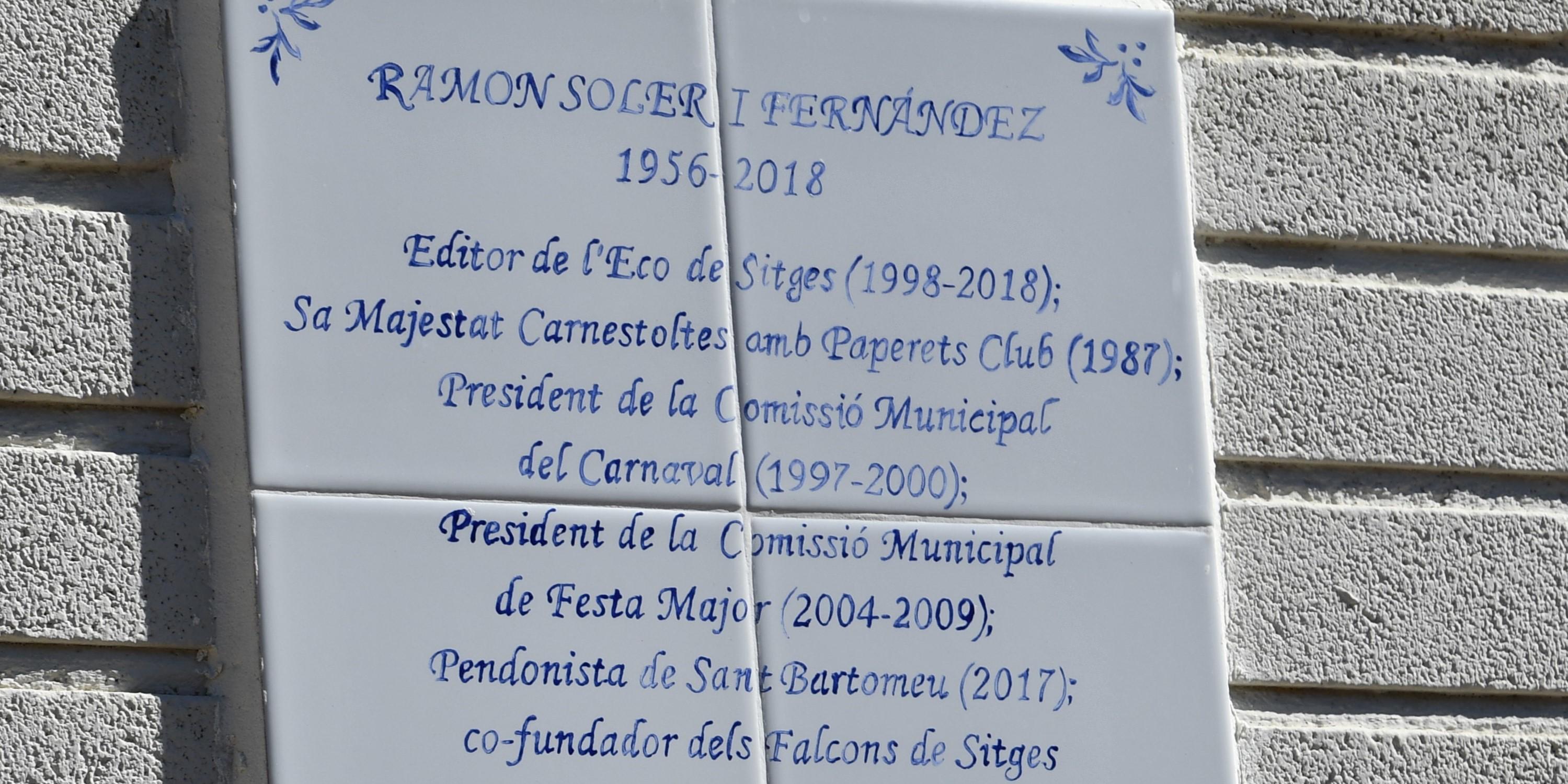 Ramon Soler, primer homenatjat al nou espai de la plaça dels Artistes dedicat a la cultura popular Ramon Soler, primer homenatjat al nou espai de la plaça dels Artistes dedicat a la cultura popular