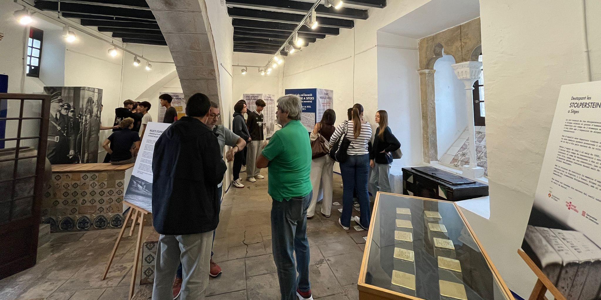 Sitges ret homenatge a 11 persones deportades als camps de concentració nazis